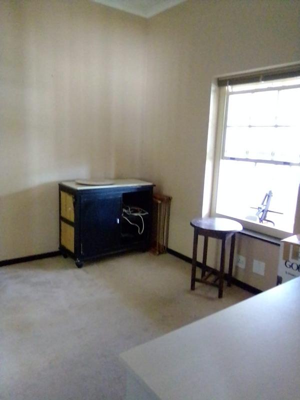 2 Bedroom Property for Sale in Albertinia Western Cape